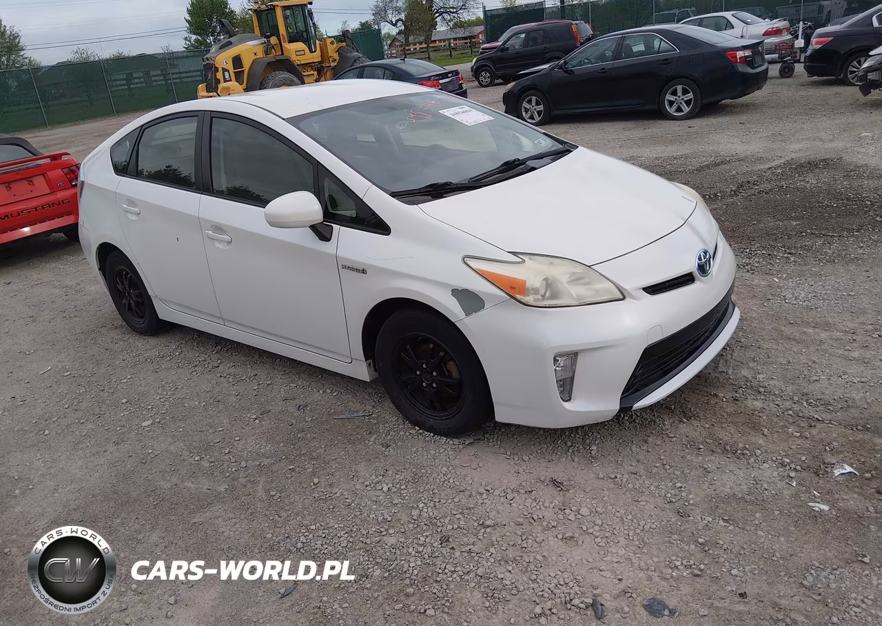 2013 Toyota Prius Two