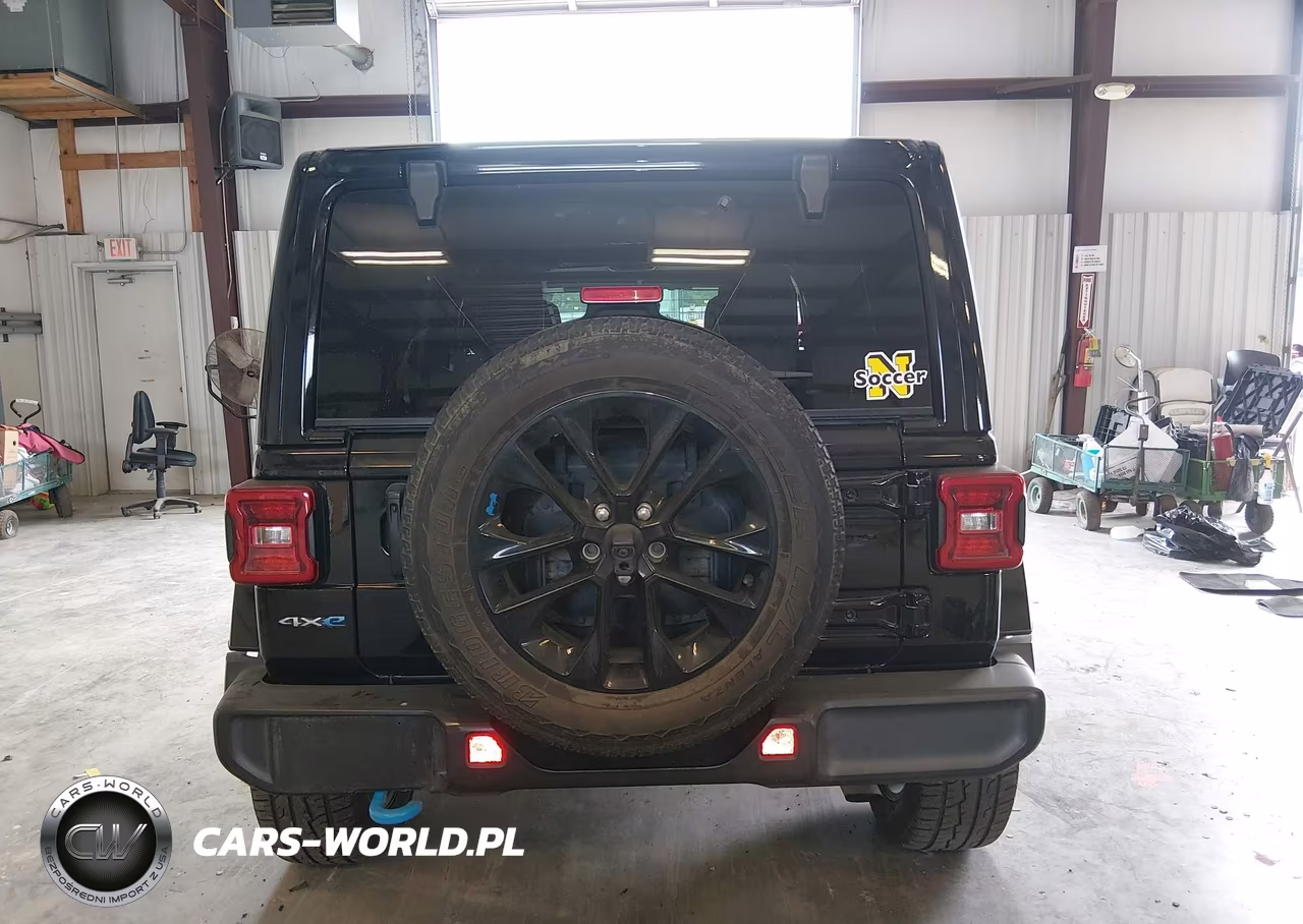 2022 Jeep Wrangler 4Xe Unlimited Sahara 4X4 VIN:1C4JJXP62NW208728 - 16