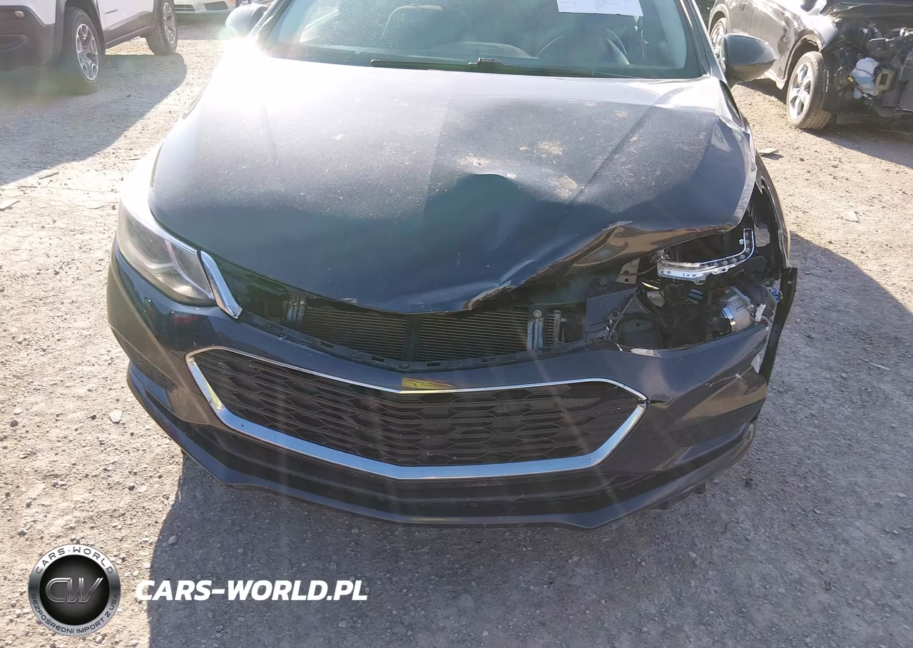 2017 Chevrolet Cruze Lt Auto VIN:1G1BE5SM6H7218432 - 6