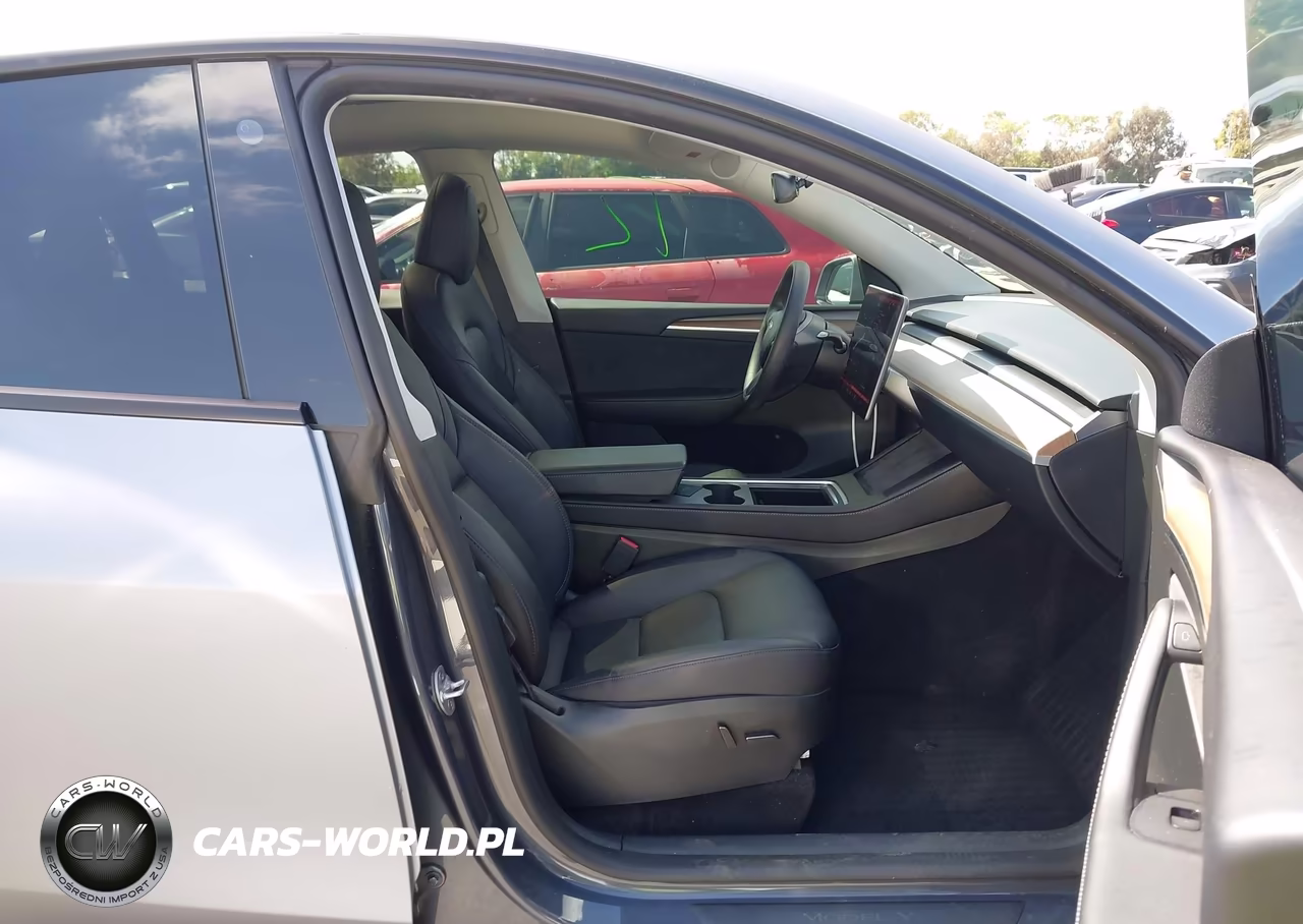2023 Tesla Model Y Performance Dual Motor All-Wheel Drive VIN:7SAYGDEF5PF774634 - 5