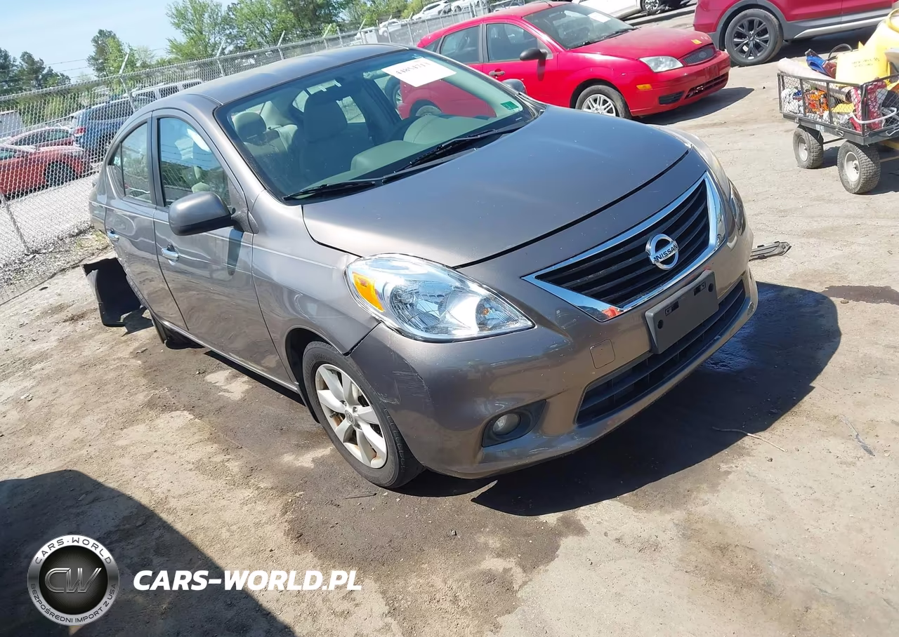 2013 Nissan Versa 1.6 Sl