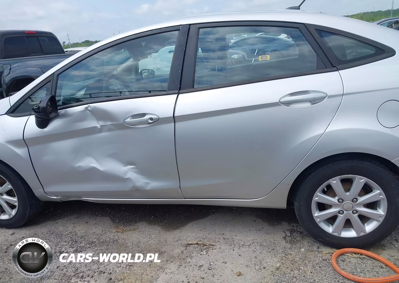 2012 Ford Fiesta Se VIN:3FADP4BJ1CM118253 - 15