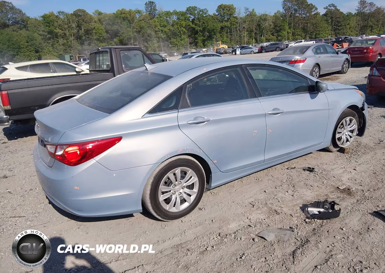 2011 Hyundai Sonata Gls VIN:5NPEB4AC8BH176574 - 4