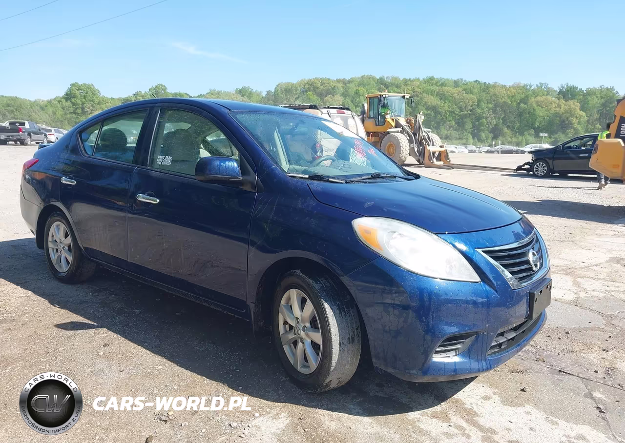 2014 Nissan Versa 1.6 Sv