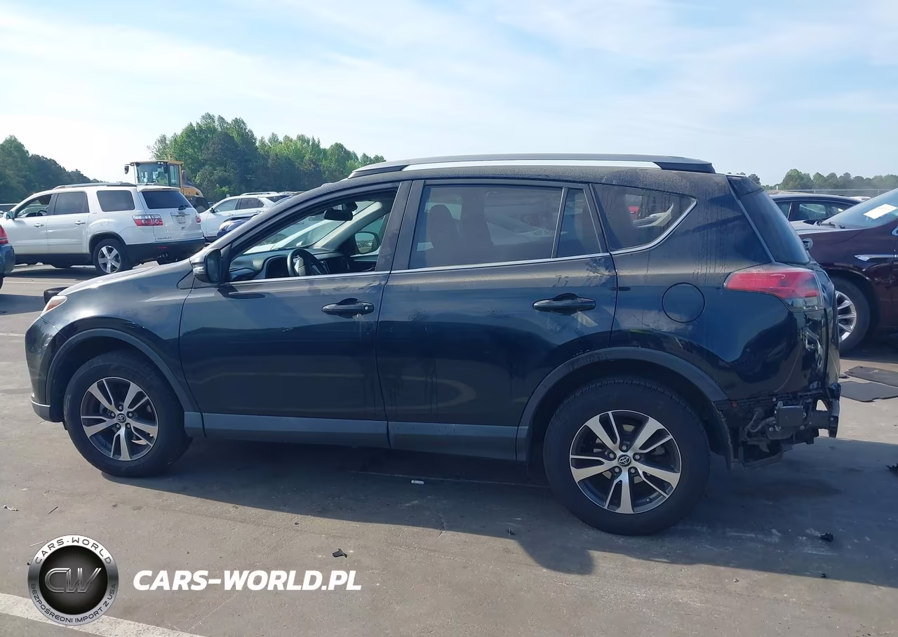 2018 Toyota Rav4 Xle VIN:2T3WFREV6JW419873 - 15