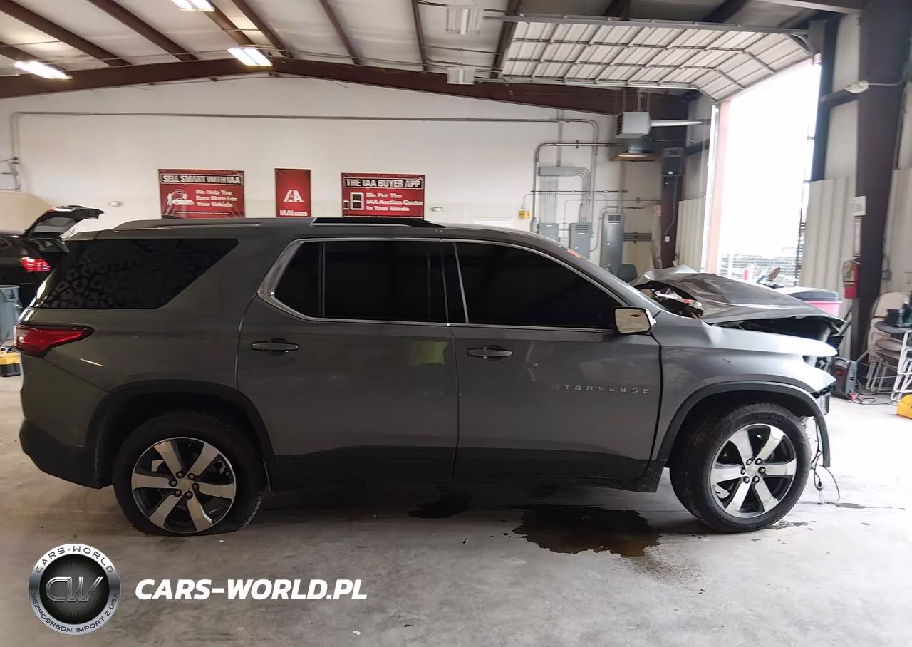 2018 Chevrolet Traverse 3Lt VIN:1GNERHKW6JJ273393 - 13