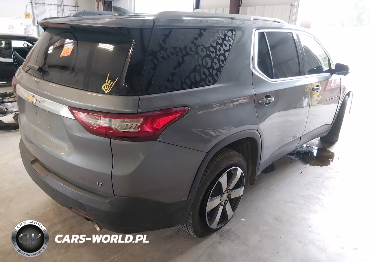 2018 Chevrolet Traverse 3Lt VIN:1GNERHKW6JJ273393 - 4