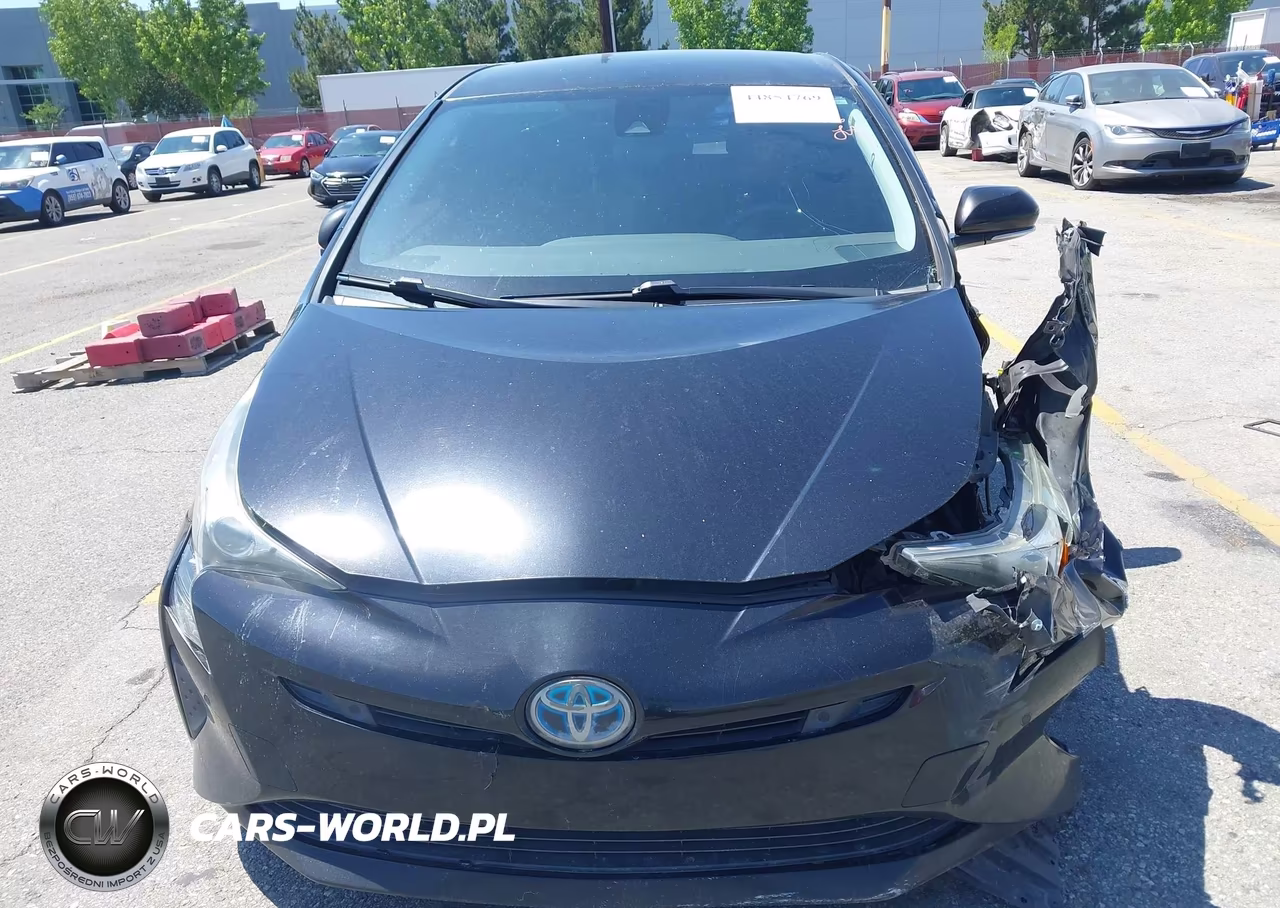 2018 Toyota Prius Two VIN:JTDKBRFU8J3604350 - 6