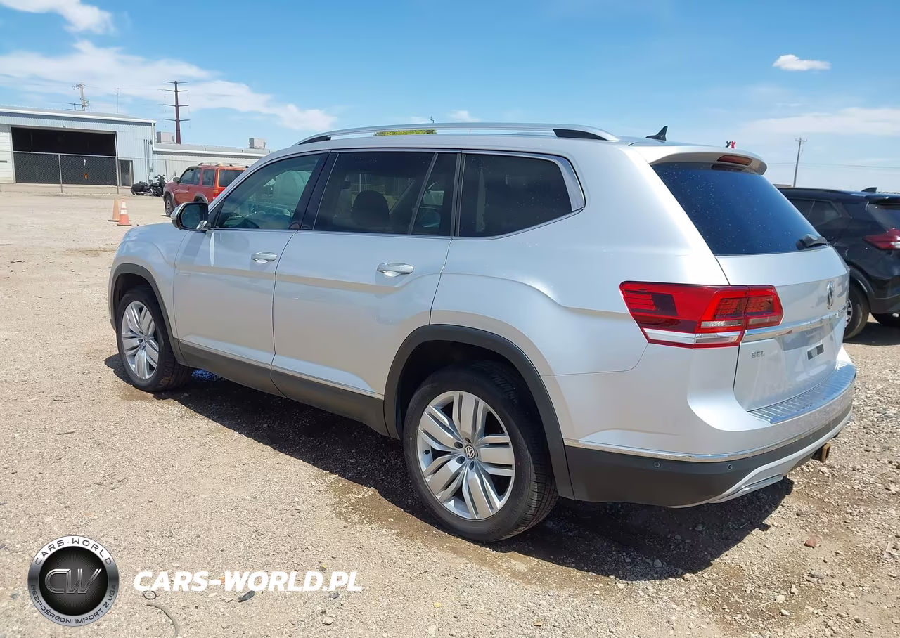 2018 Volkswagen Atlas 3.6L V6 Sel Premium VIN:1V2NR2CA2JC565943 - 3