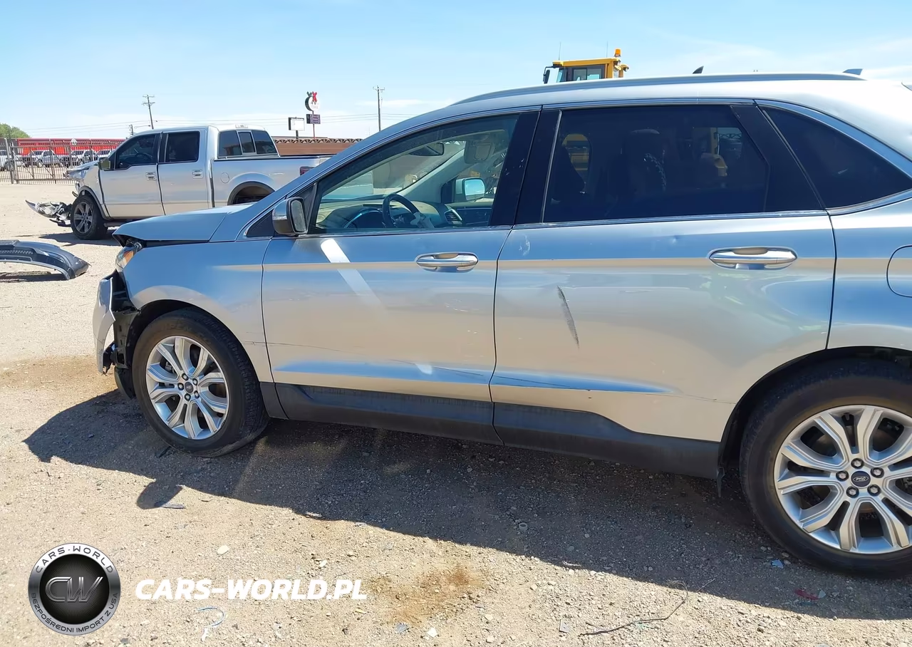 2020 Ford Edge Titanium VIN:2FMPK4K95LBA72404 - 18