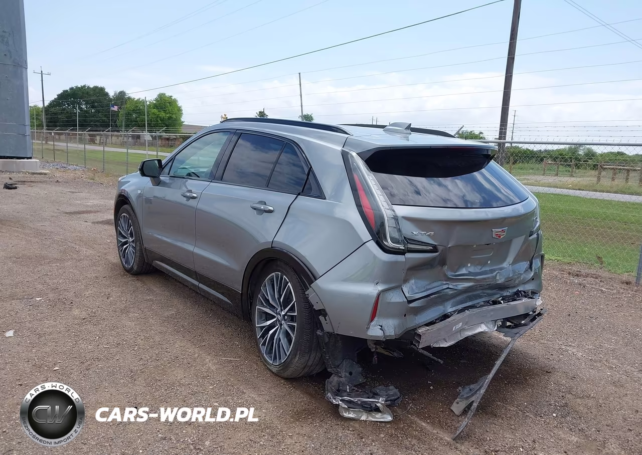 2025 Cadillac Xt4 Fwd Sport VIN:1GYFZER42SF111016 - 3