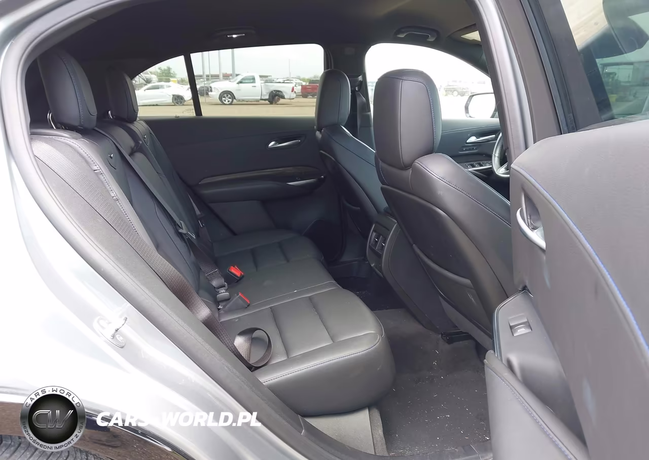 2025 Cadillac Xt4 Fwd Sport VIN:1GYFZER42SF111016 - 8