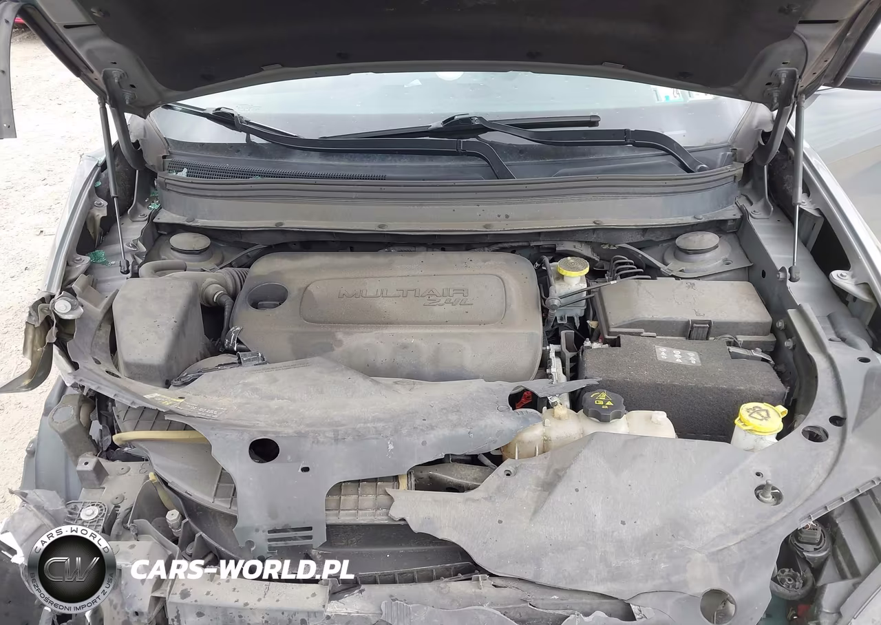 2020 Jeep Cherokee Latitude Plus 4X4 VIN:1C4PJMLB3LD624713 - 10
