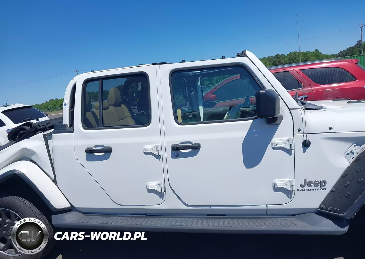 2022 Jeep Gladiator Overland 4X4 VIN:1C6HJTFG6NL160726 - 13