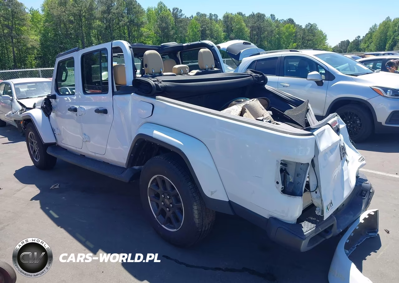 2022 Jeep Gladiator Overland 4X4 VIN:1C6HJTFG6NL160726 - 3