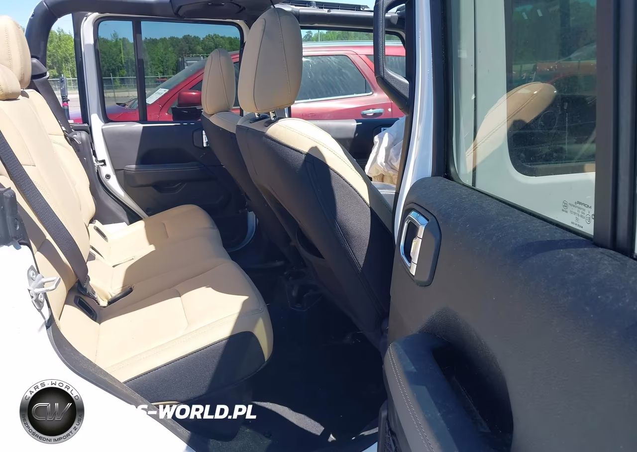 2022 Jeep Gladiator Overland 4X4 VIN:1C6HJTFG6NL160726 - 8