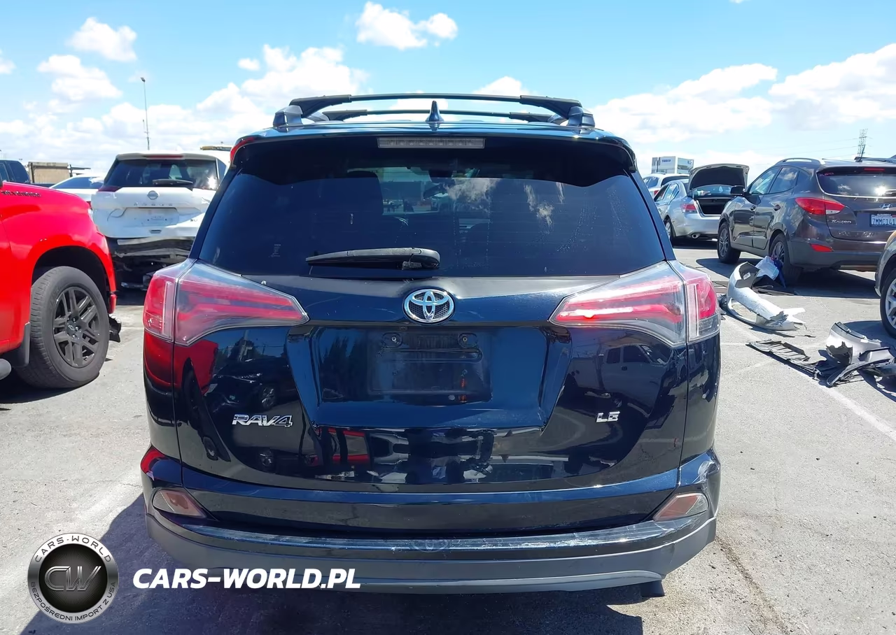 2018 Toyota Rav4 Le VIN:JTMZFREV0JJ734566 - 17