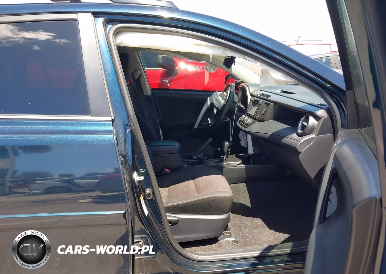 2018 Toyota Rav4 Le VIN:JTMZFREV0JJ734566 - 5