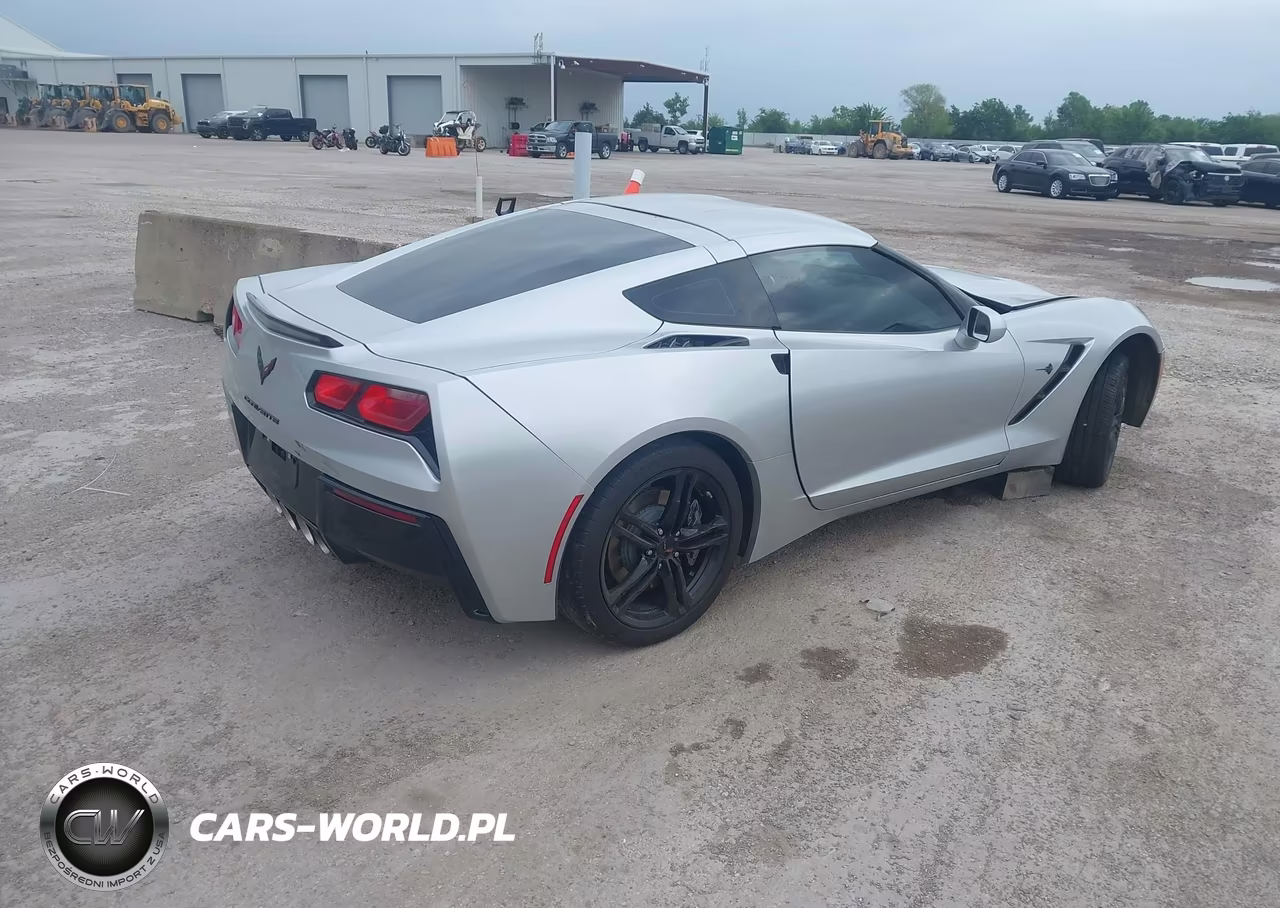 2016 Chevrolet Corvette Stingray VIN:1G1YB2D78G5120151 - 4