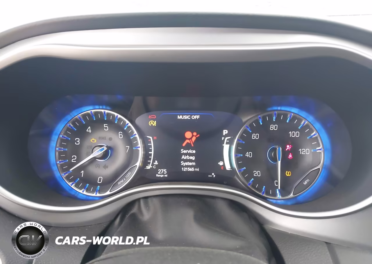 2020 Chrysler Pacifica Touring L Plus VIN:2C4RC1EG6LR229318 - 7
