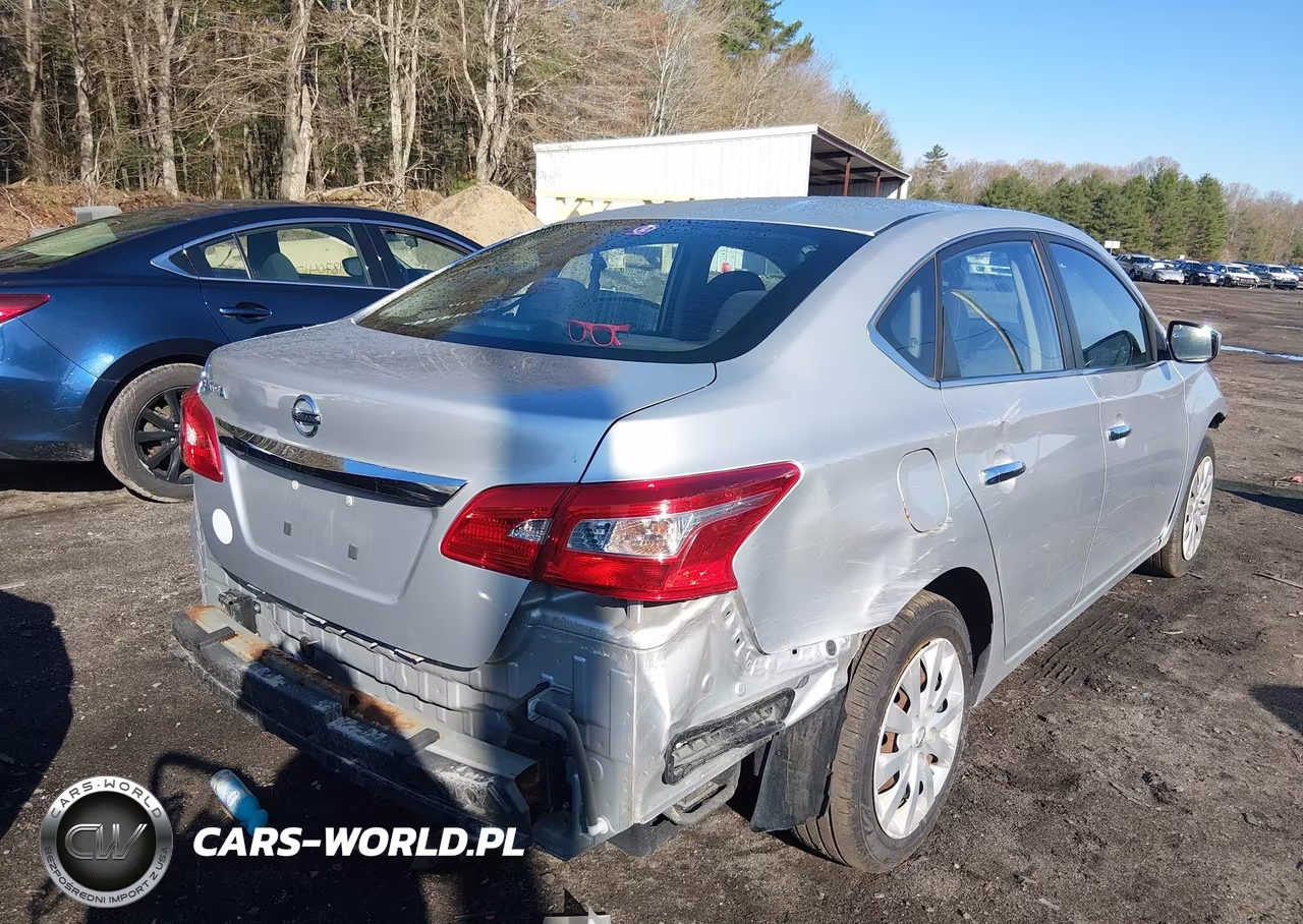 2016 Nissan Sentra S VIN:3N1AB7AP4GY310450 - 4