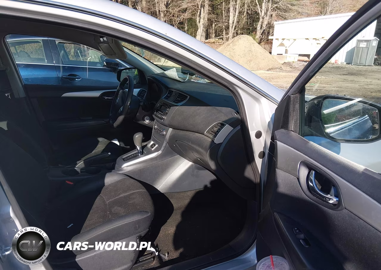 2016 Nissan Sentra S VIN:3N1AB7AP4GY310450 - 5