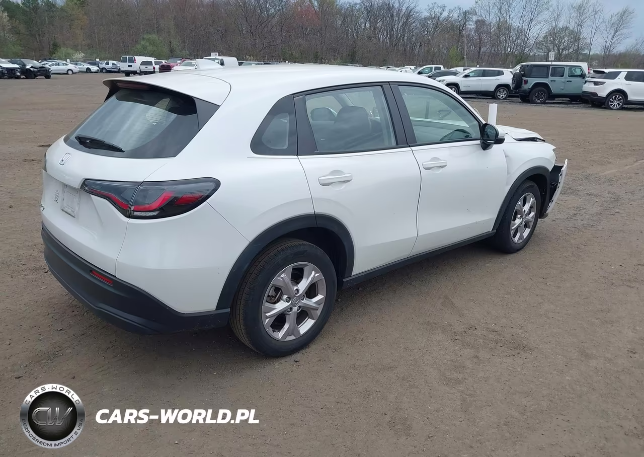 2023 Honda Hr-V Awd Lx VIN:3CZRZ2H32PM731876 - 4
