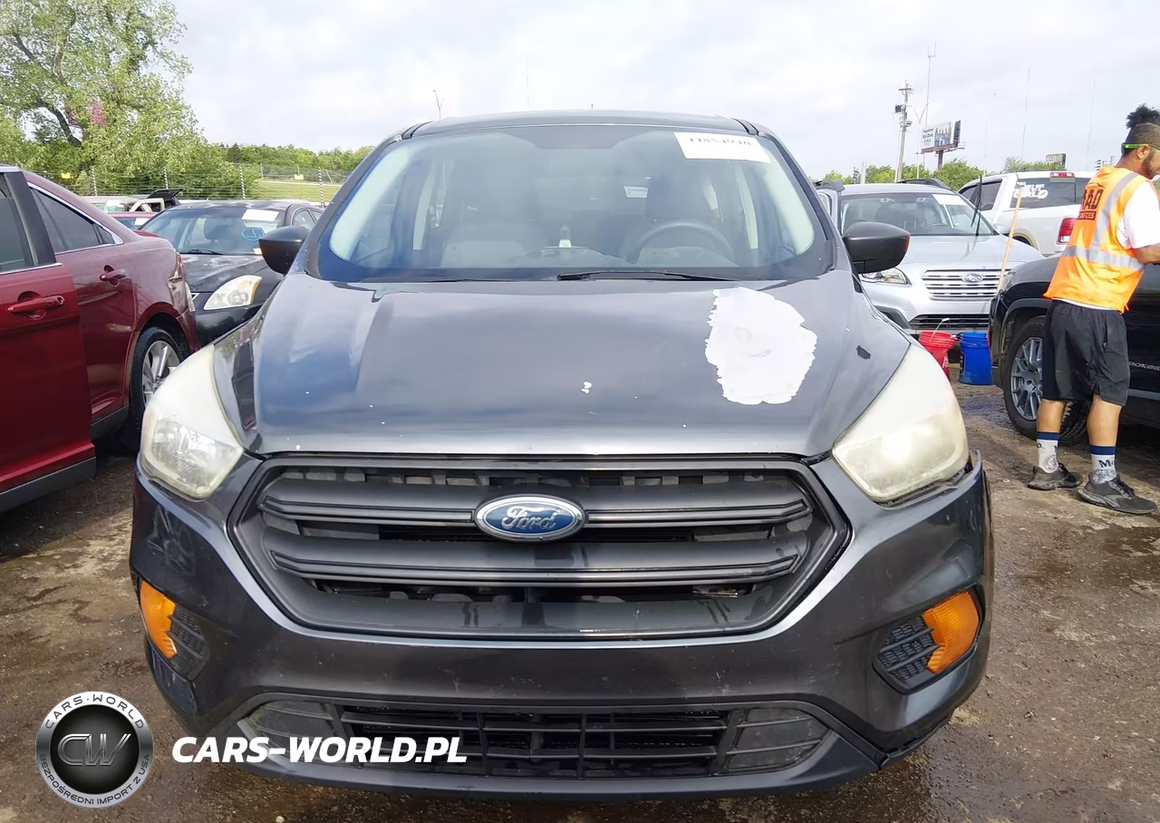2017 Ford Escape S VIN:1FMCU0F7XHUE94597 - 13