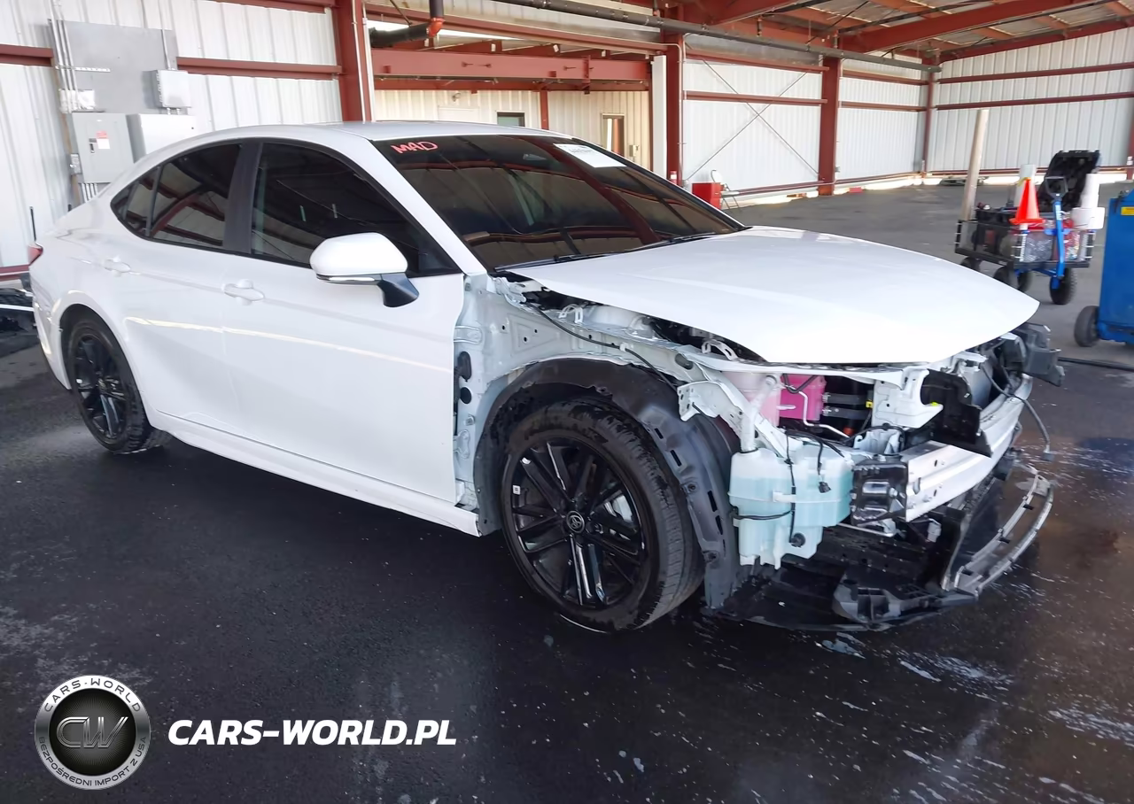 2025 Toyota Camry Se – zdjęcie 1 z 17