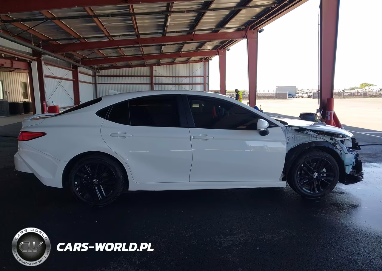 2025 Toyota Camry Se VIN:4T1DAACK7SU634480 - 14