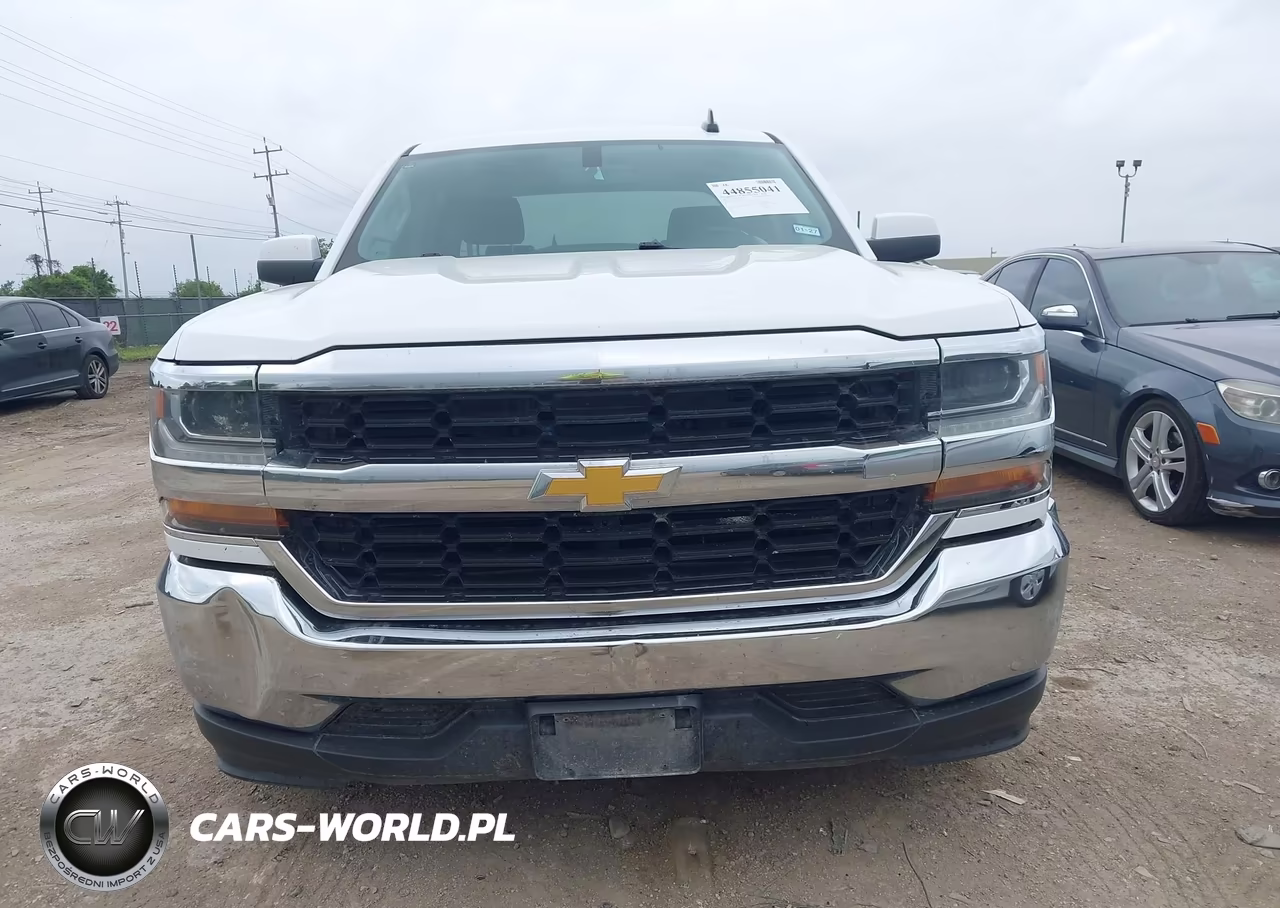 2018 Chevrolet Silverado 1500 1Lt VIN:3GCPCREH4JG279877 - 12