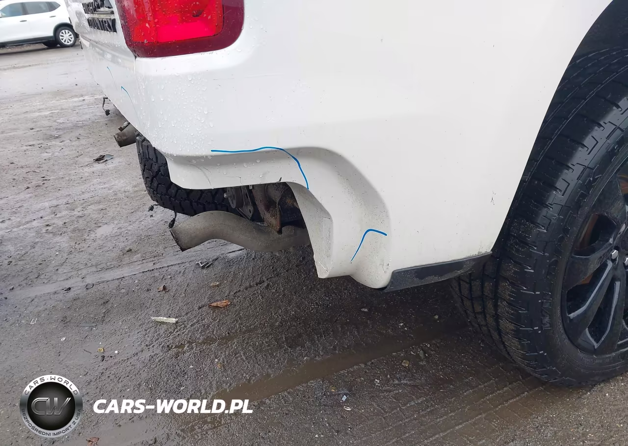2020 Chevrolet Silverado 1500 High Country VIN:1GCUYHEL3LZ116384 - 18