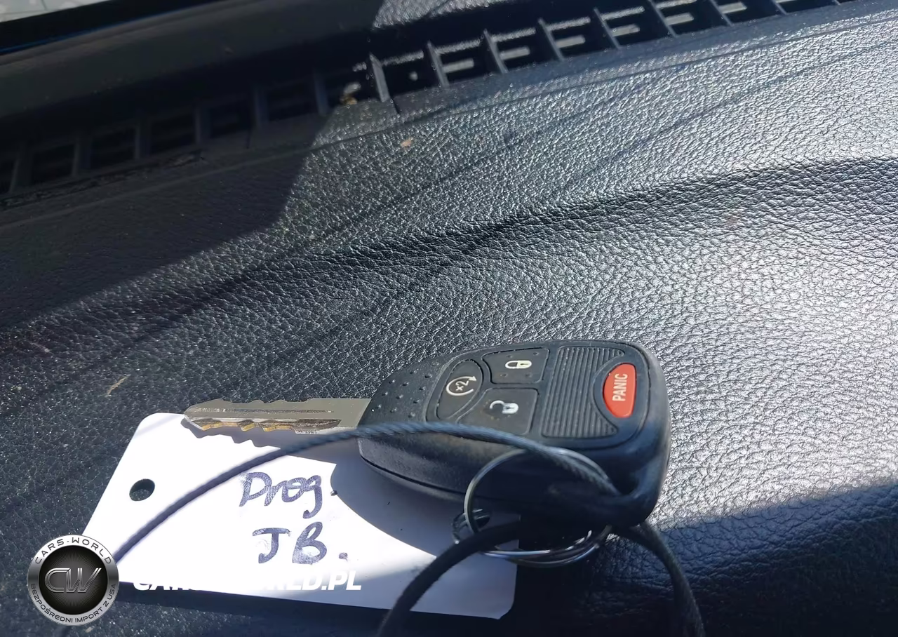 2015 Jeep Wrangler Unlimited Rubicon VIN:1C4BJWFG3FL580624 - 11