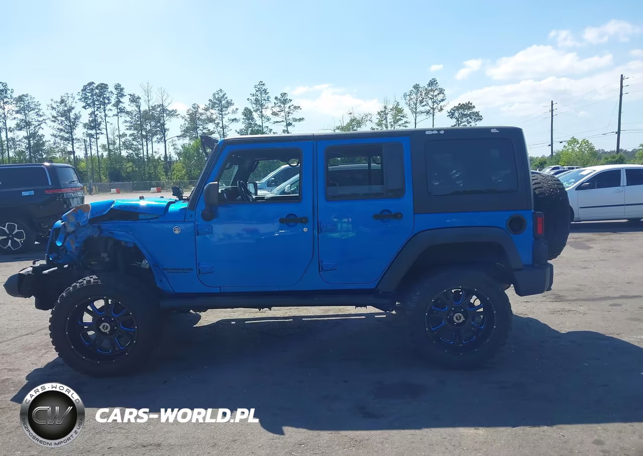 2015 Jeep Wrangler Unlimited Rubicon VIN:1C4BJWFG3FL580624 - 14