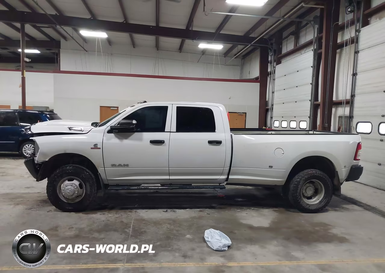 2021 Ram 3500 Tradesman 4X4 8' Box VIN:3C63RRGL5MG550228 - 14