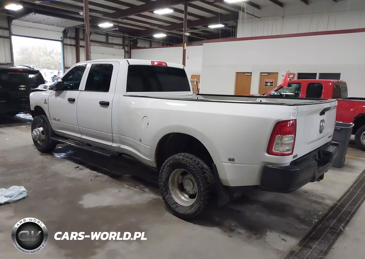 2021 Ram 3500 Tradesman 4X4 8' Box VIN:3C63RRGL5MG550228 - 3