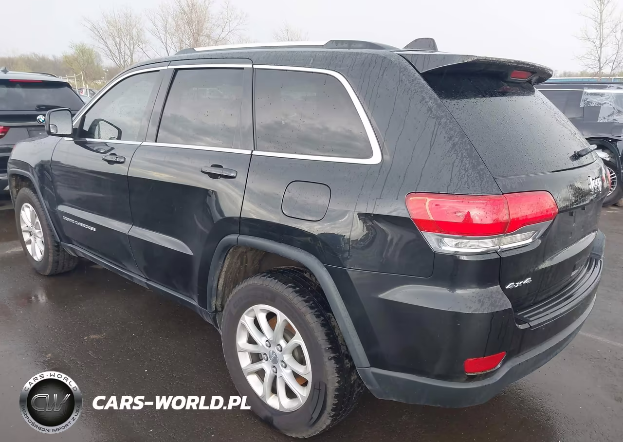 2014 Jeep Grand Cherokee Laredo VIN:1C4RJFAGXEC352253 - 3