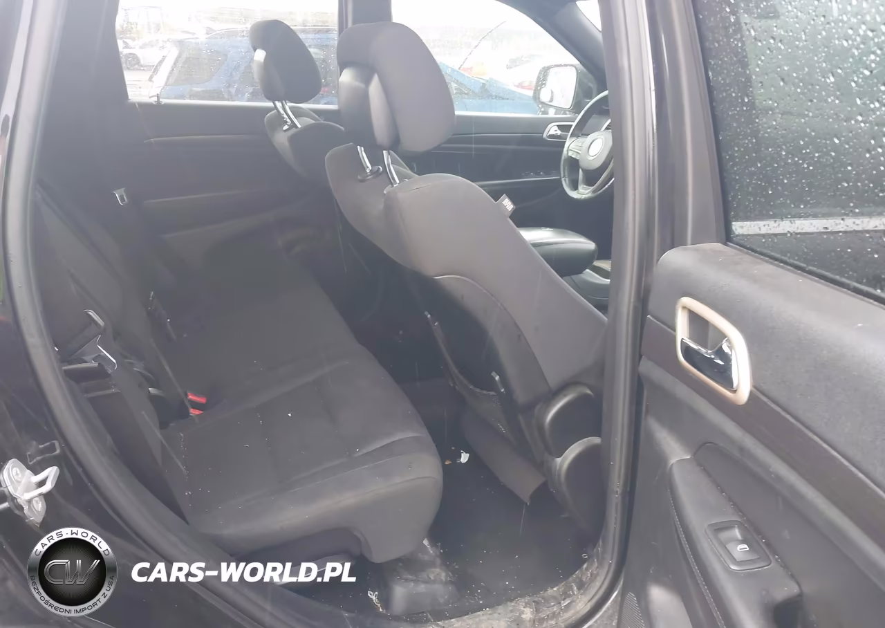 2014 Jeep Grand Cherokee Laredo VIN:1C4RJFAGXEC352253 - 8