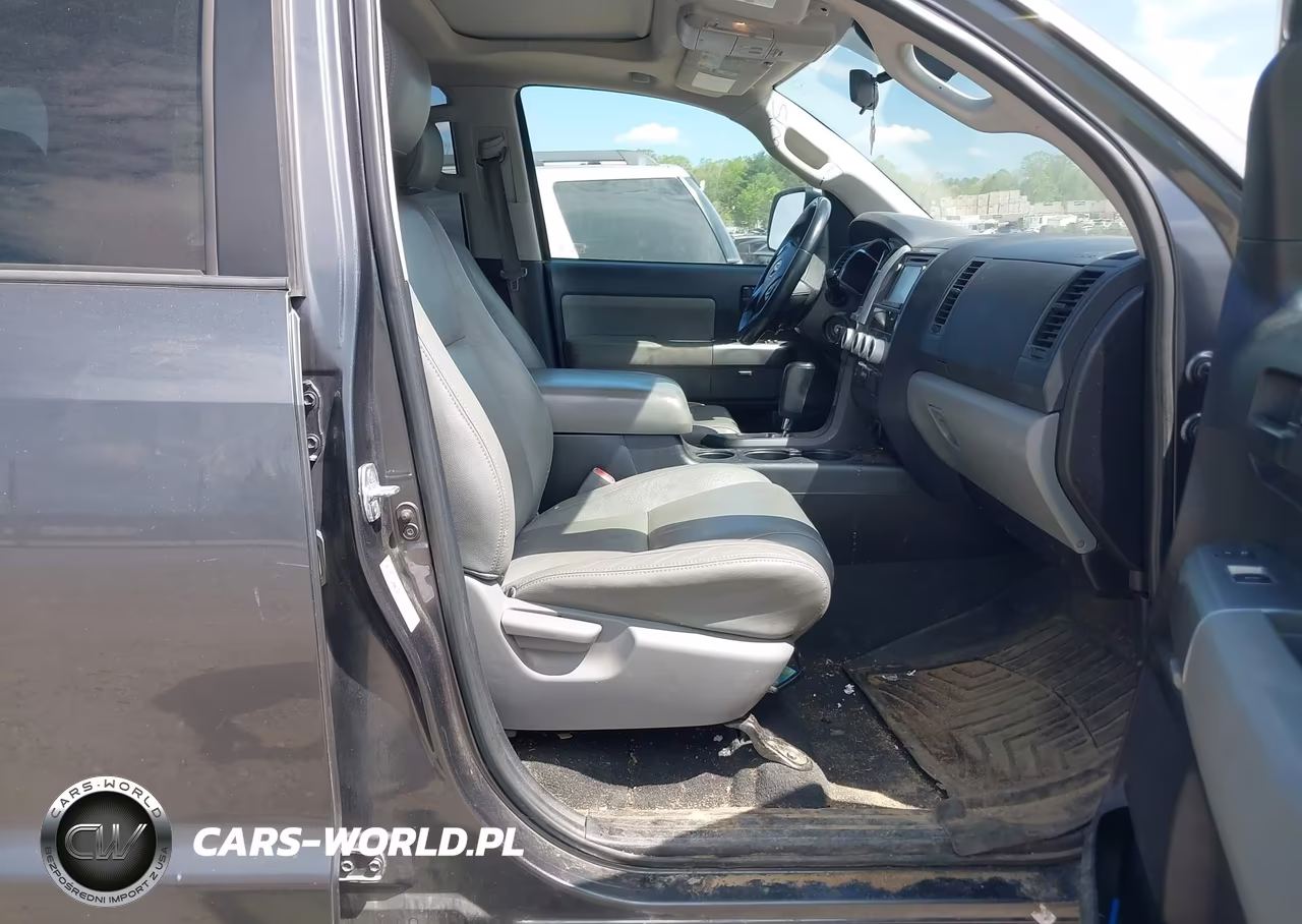 2019 Toyota Sequoia Sr5 VIN:5TDBY5G18KS169079 - 5
