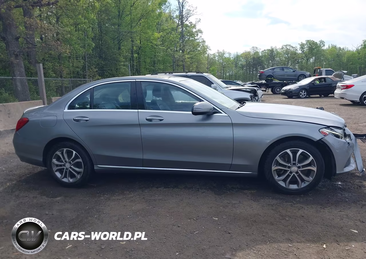 2016 Mercedes-Benz C 300 4Matic VIN:55SWF4KB7GU136988 - 13