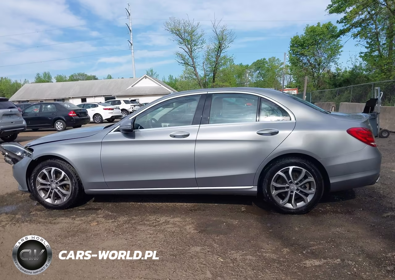2016 Mercedes-Benz C 300 4Matic VIN:55SWF4KB7GU136988 - 14