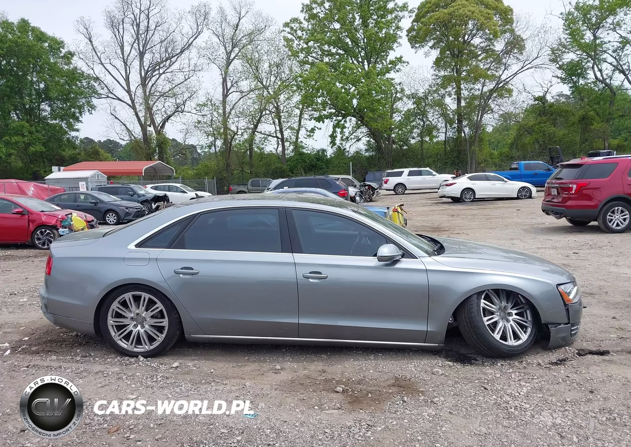 2014 Audi A8 L 3.0T VIN:WAURGAFD8EN006431 - 13