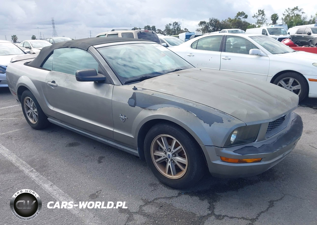 2009 Ford Mustang V6-V6 Premium