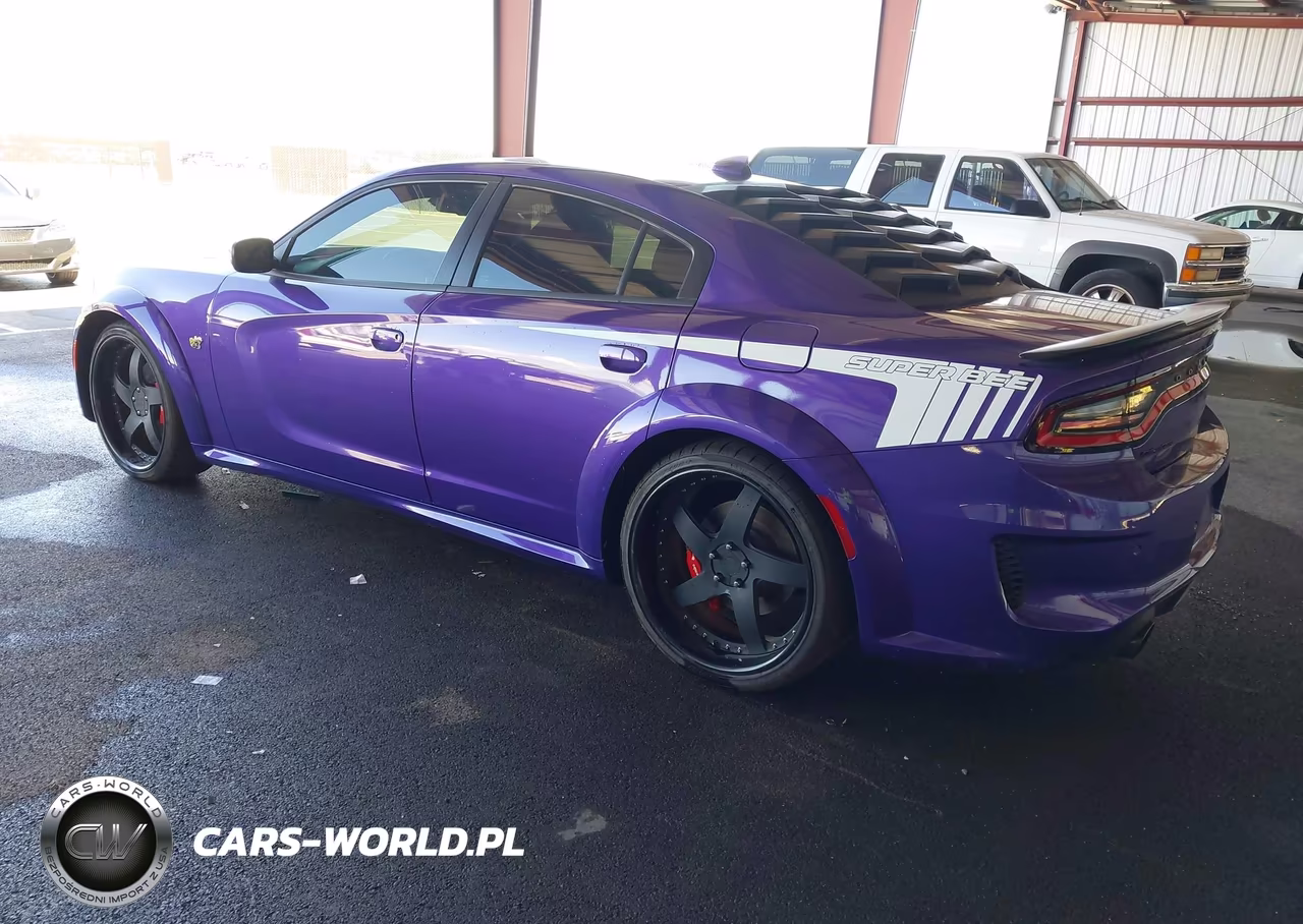 2023 Dodge Charger Scat Pack Widebody VIN:2C3CDXGJXPH638503 - 3