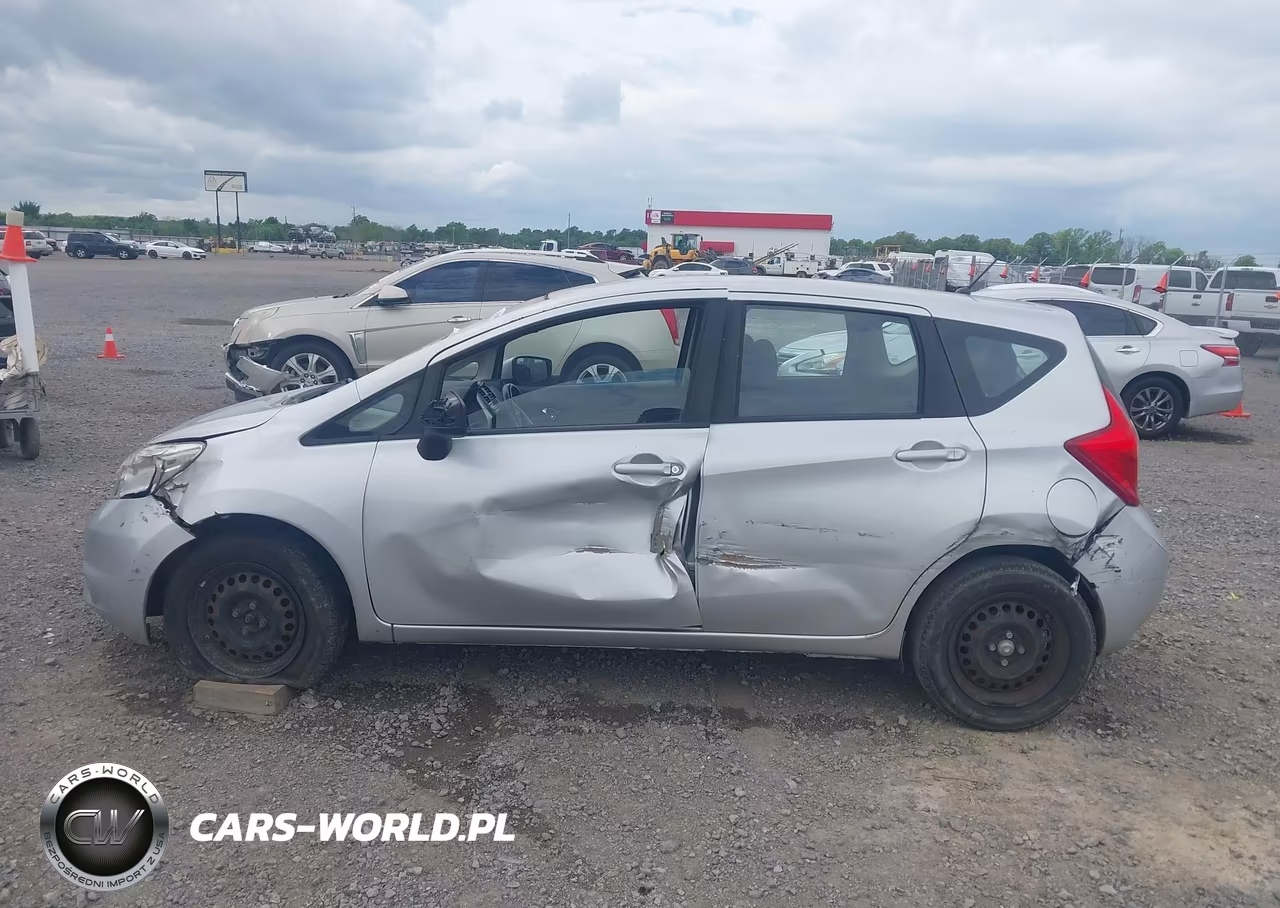 2015 Nissan Versa Note S (Sr)-S Plus-Sl-Sr-Sv VIN:3N1CE2CPXFL363908 - 14