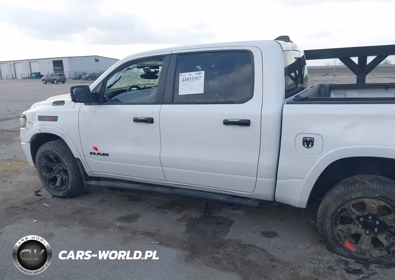 2025 Ram 1500 Big Horn 4X4 5'7 Box VIN:1C6SRFFP5SN521752 - 14