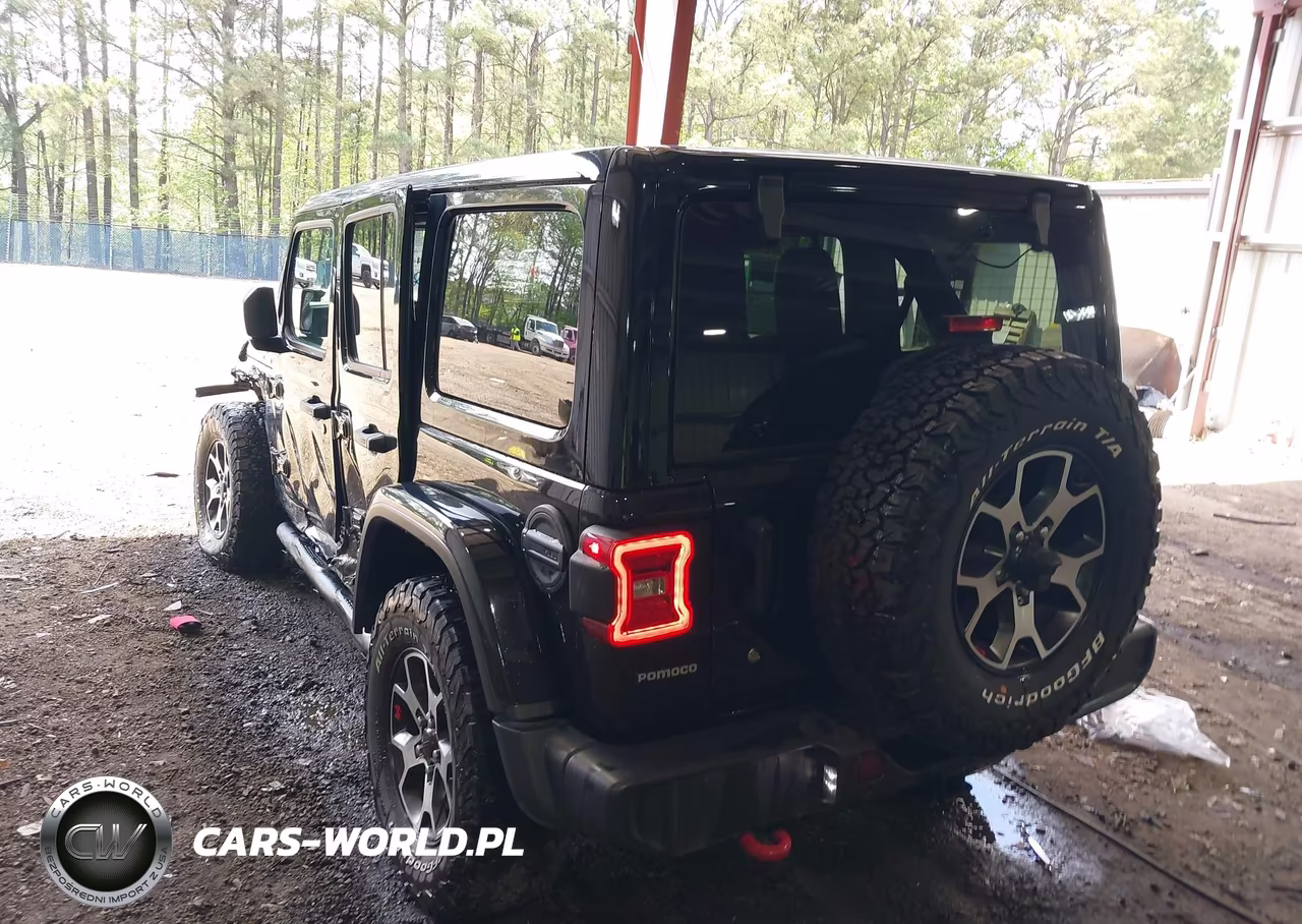 2020 Jeep Wrangler Unlimited Rubicon 4X4 VIN:1C4HJXFG1LW246523 - 3