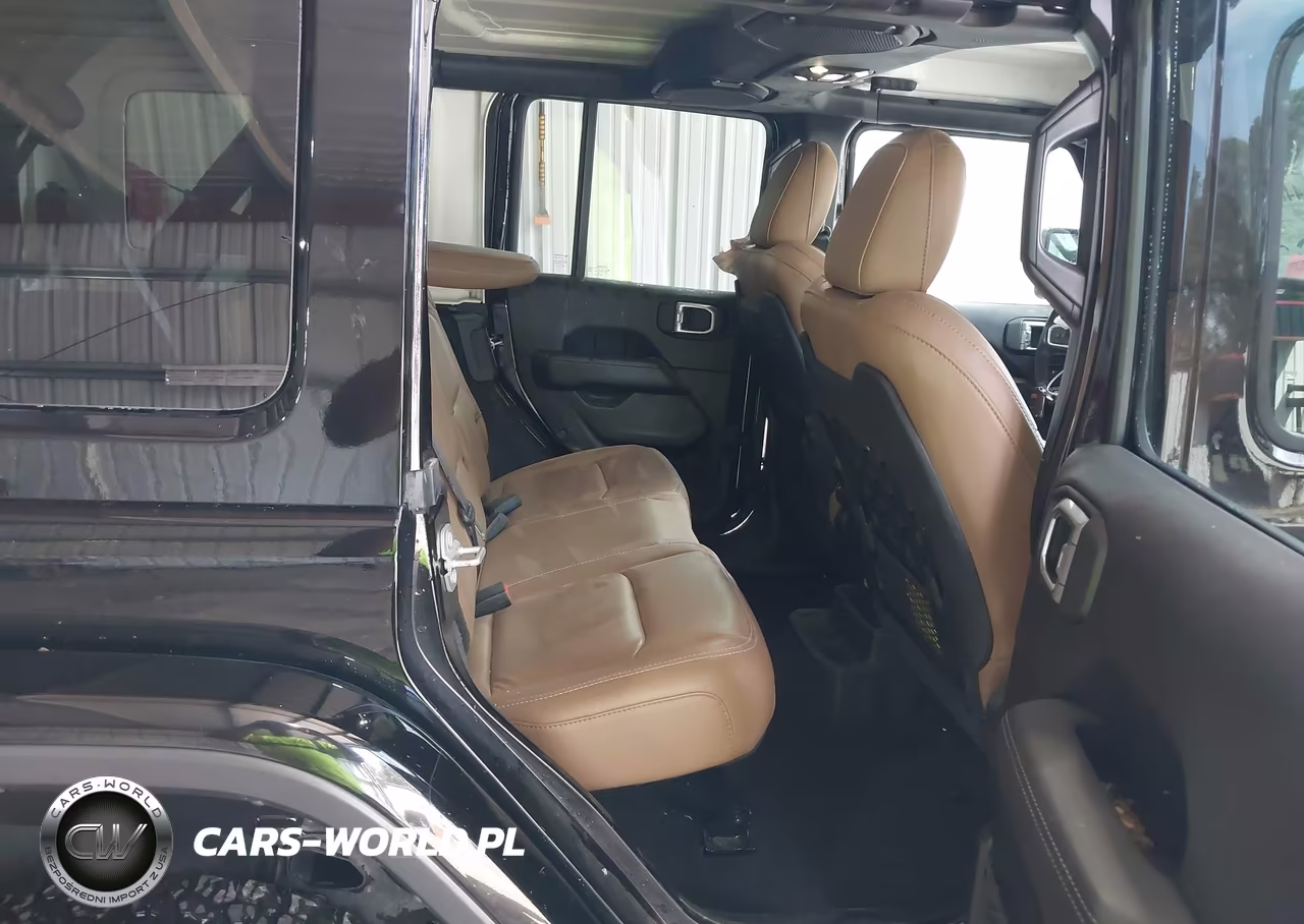 2020 Jeep Wrangler Unlimited Rubicon 4X4 VIN:1C4HJXFG1LW246523 - 8