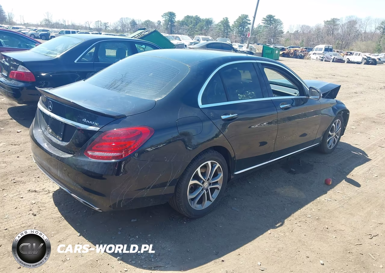 2017 Mercedes-Benz C 300 4Matic VIN:55SWF4KB9HU196627 - 4