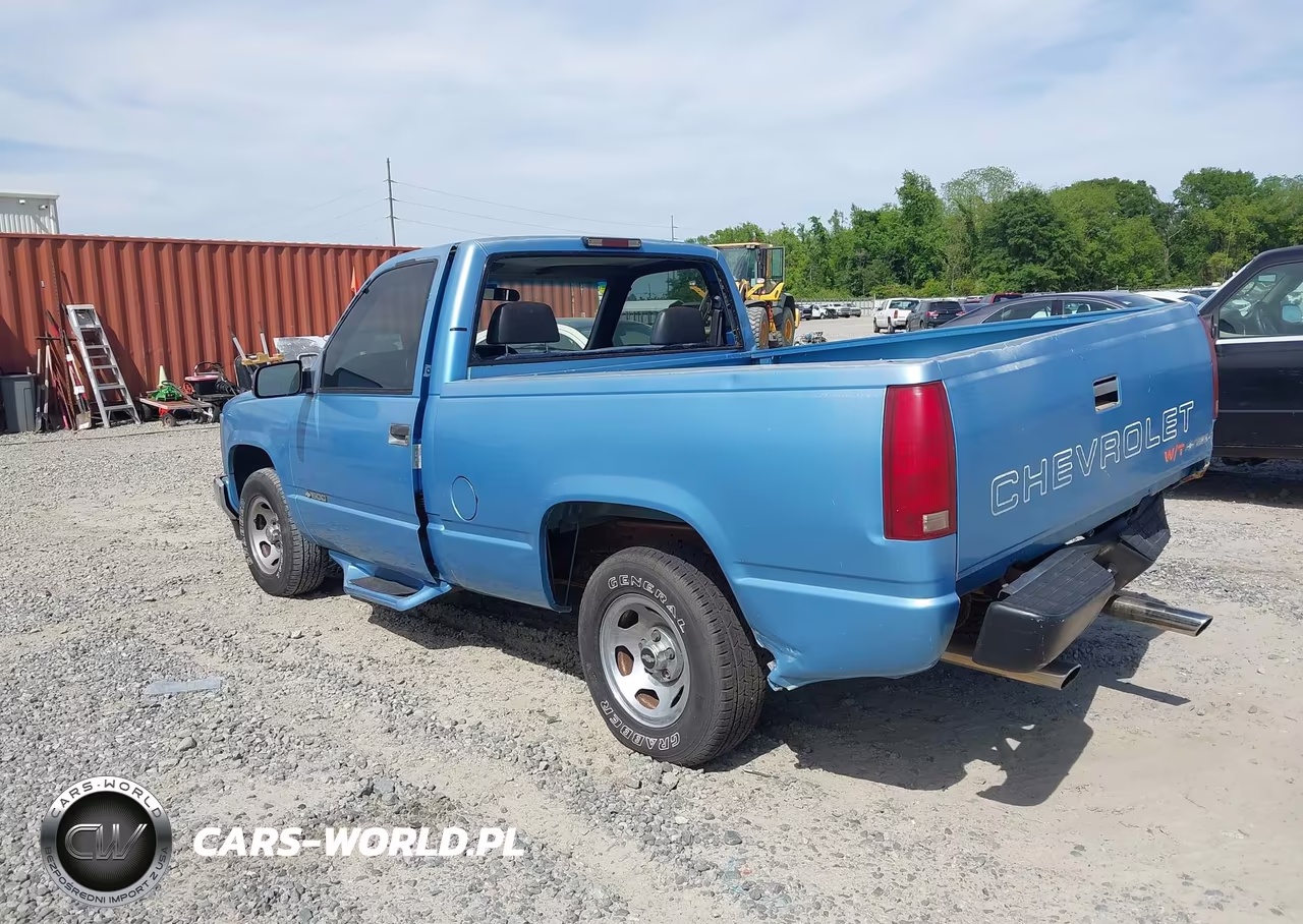 1996 Chevrolet Gmt-400 C1500 VIN:1GCEC14W2TZ135269 - 3